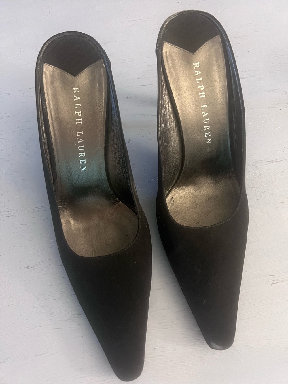 Ralph Lauren Black Pointed Toe Pumps